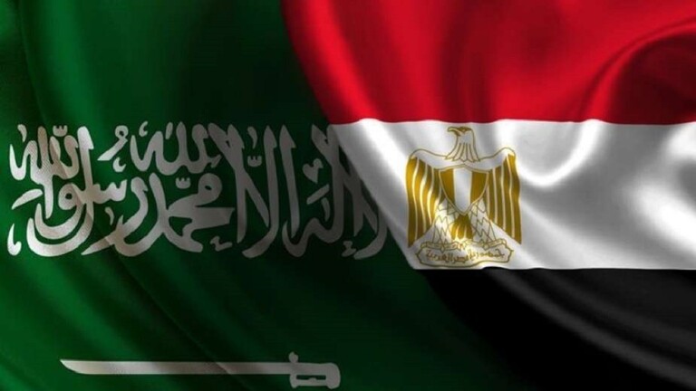 السعودية تصدر بيانا بعد فرض رسوم دخول مواطنيها إلى مصر
